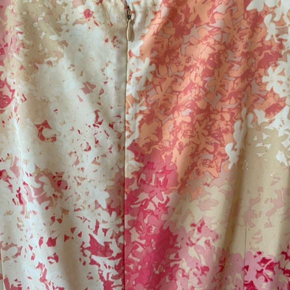 Ann Taylor - Loft Dress 👗 in Stunning Pink Florals and Tan Colors🌸🌸Super Soft - Picture 4 of 12